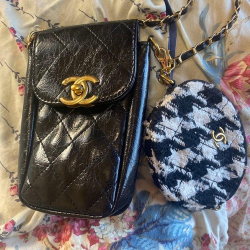 Chanel makeup quilted black - makeup,