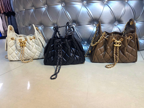Chanel white quilted - white,