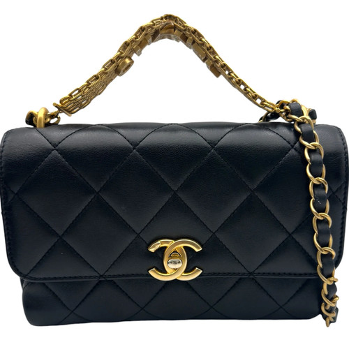 Chanel matelassé logo chain - chanel,