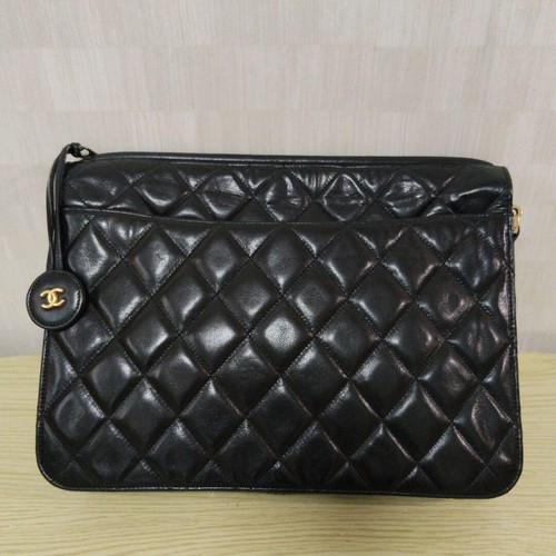 Chanel matelasse clutch - chanel,