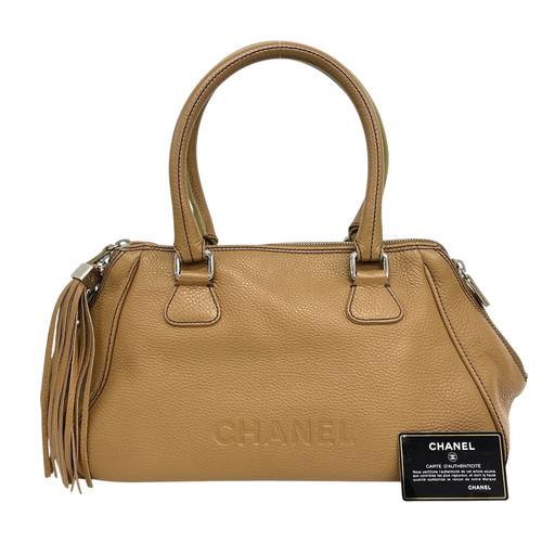 Chanel logo embossed - chanel,