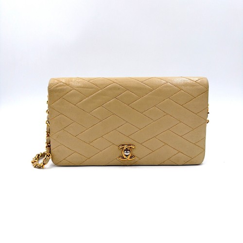 Chanel turnlock chevron - chanel, cc