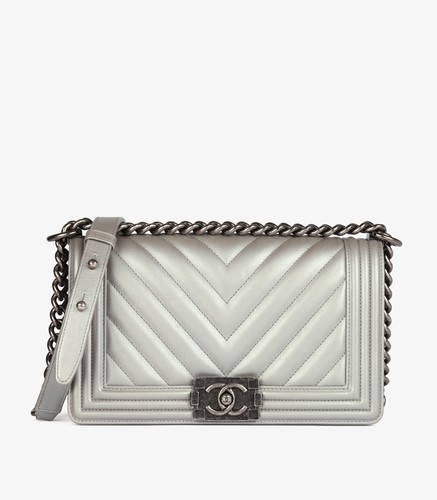 Chanel silver chevron quilted - silver,