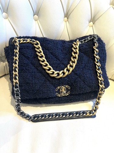 Chanel large navy tweed - large,