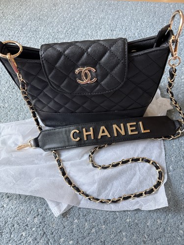 Gwp chanel black - chanel,