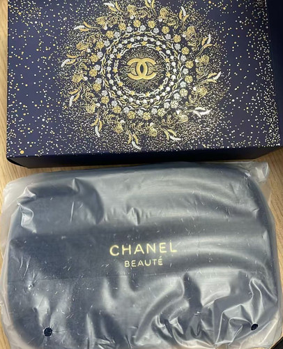 Chanel makeup bag vip - chanel, gift