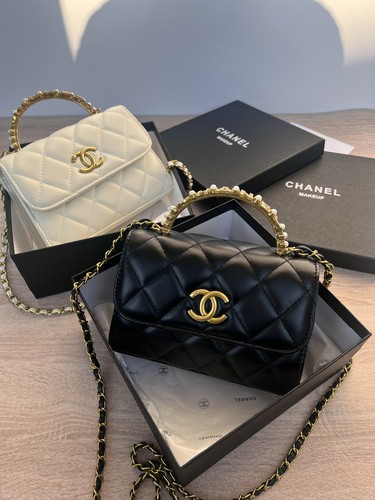 Chanel vip beauty quilted mini - beauty,