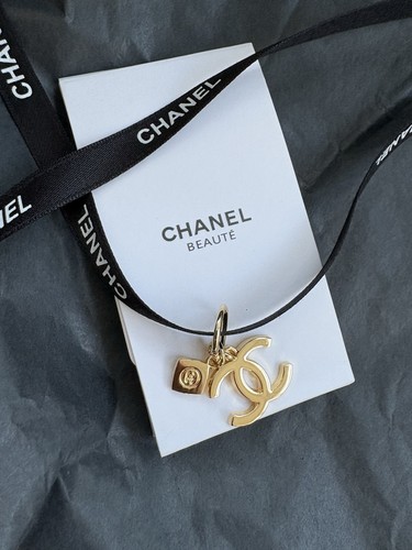 Chanel metal bag charm - chanel,