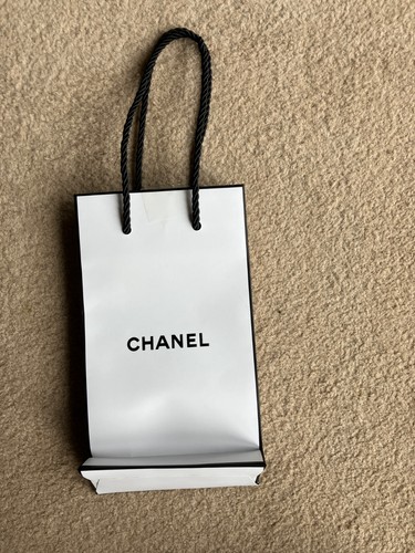 Chanel gift bag - gift, 10cm