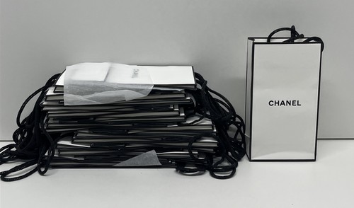 Chanel paper gift - gift, 25