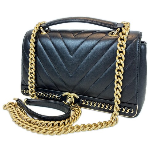 Chanel stitch lambskin chain - chanel, v-stitch