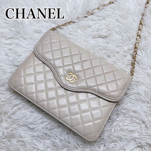 Chanel matelasse lambskin - chanel,