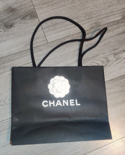 Chanel empty paper bag - chanel,