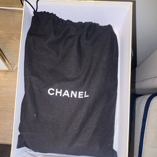 Chanel classic flap small - chanel,