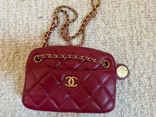 Chanel beauty small red - chanel,