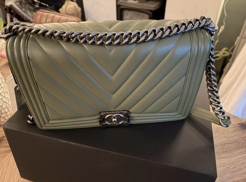 Chanel khaki boy - khaki,