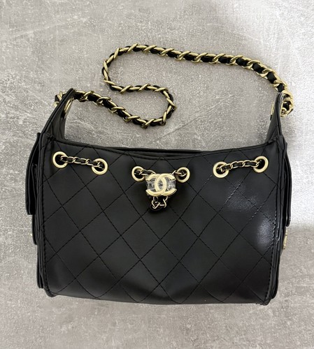 Chanel makeup black - makeup, quilted