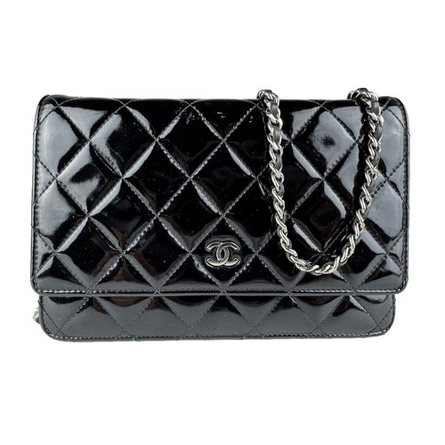 Auth chanel matelasse wallet - auth,