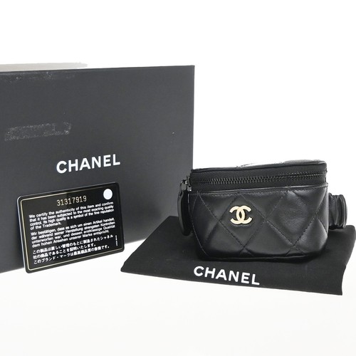 Chanel mini matelasse wrist - cc,