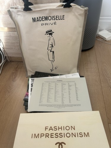 Rare authentic chanel - chanel, vip