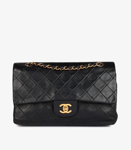 Chanel black quilted lambskin - black,