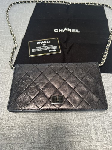 Chanel black quilted chain - quilted, on