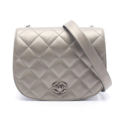 Chanel matelasse shoulder bag - chanel,
