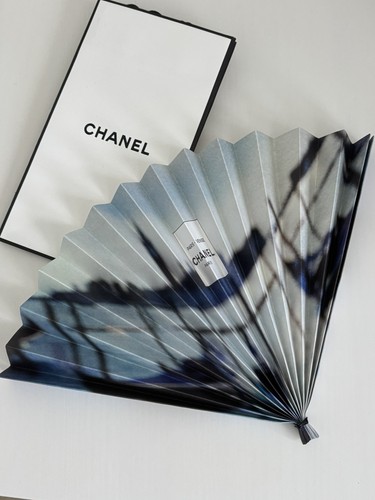 Chanel hand fan - paper, comes